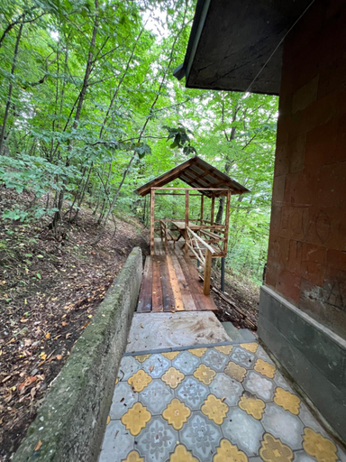 Others 5, Tranquille Dilijan