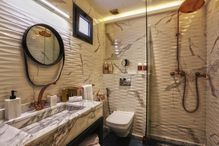Bathroom 4, Villa Otia, Marrakech