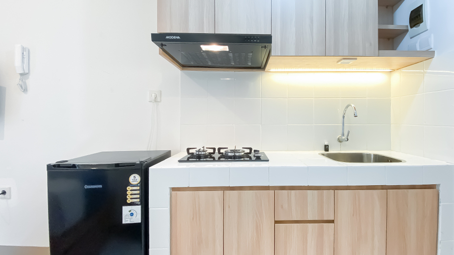 Others 2, Good Deal and Modern Studio Apartment Tokyo Riverside PIK 2 By Travelio, Tangerang