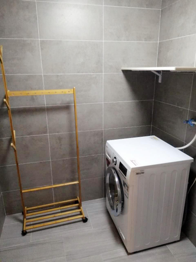 Bathroom, PAI Hotels Zhenjiang Railway Station South Square, Zhenjiang