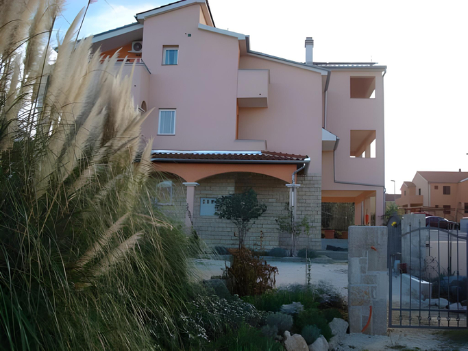 Others 5, Apartments Tomic, Biograd na Moru