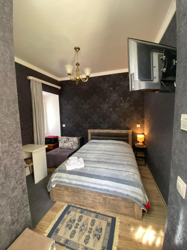 Others 5, Family Apartment In Avlabari, Tbilisi