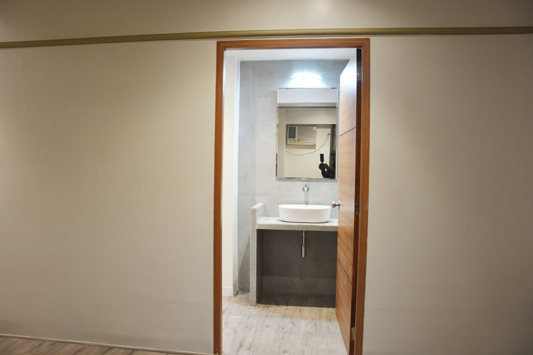 Bathroom 3, Sai Palkhi Niwara, Ahmadnagar