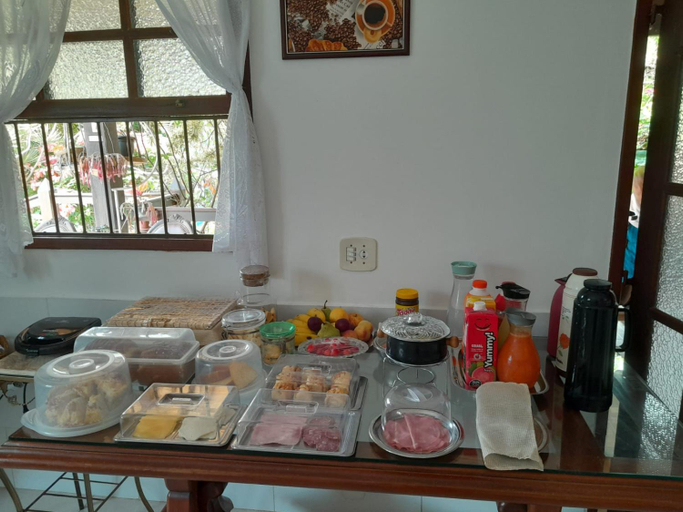 Food & Drinks, Recanto Suites, Araruama