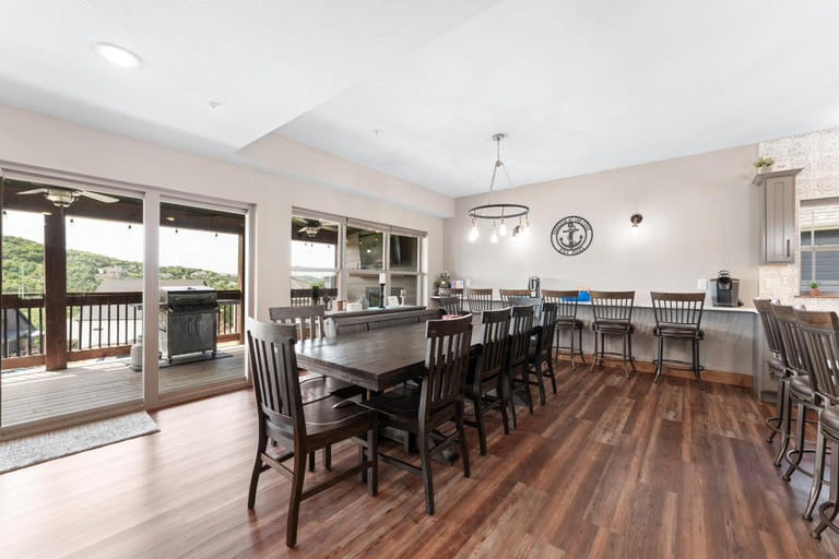 Others 4, Paradise At The Cove home, Taney