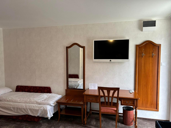 Bedroom 2, A SZELLO, Aszód