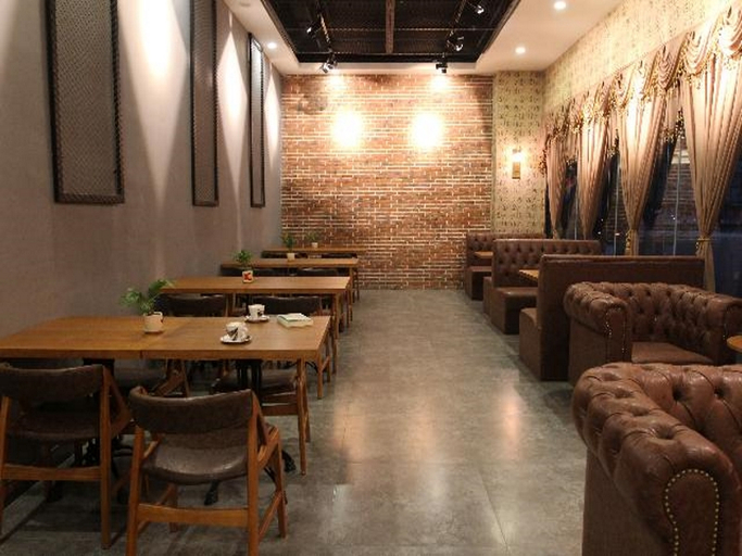 Food & Drinks 5, James Joyce Coffetel Qufu Long-distance Bus Station, Jining