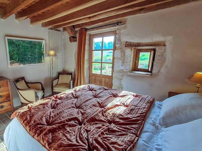 Bedroom 3, DOMAINE DE LABROUSSE, Dordogne