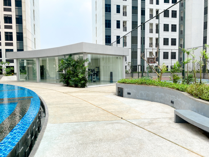 Exterior & Views 3, Comfy and Best Deal Studio at Pollux Chadstone Apartment By Travelio, Cikarang