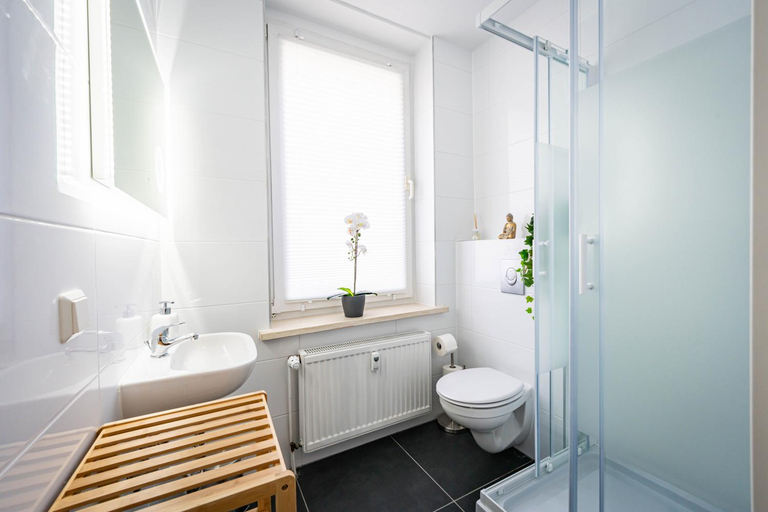 Others 5, APARTMENTO blue Magdeburg - Zentral - WiFi - Netflix, Magdeburg