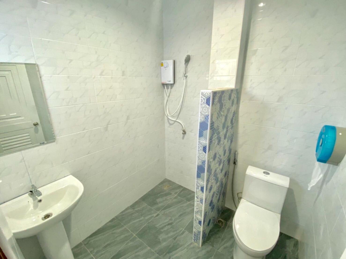 Bathroom, Baan Kru Toom Hotel, Chiang Khan