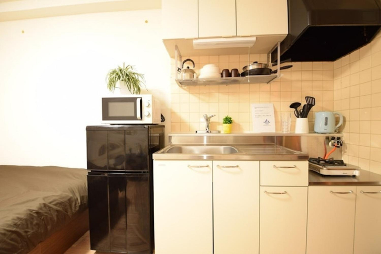 Kitchen 2, ローヤルハイツ菊水駅, Sapporo