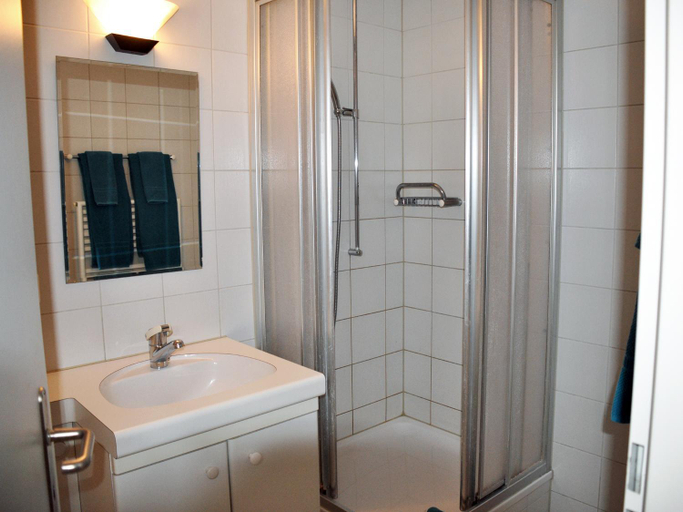 Bathroom 2, August Restaurant Hotel, Entlebuch