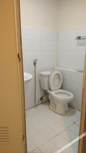 Bathroom, Dormitelsph UST, Manila City