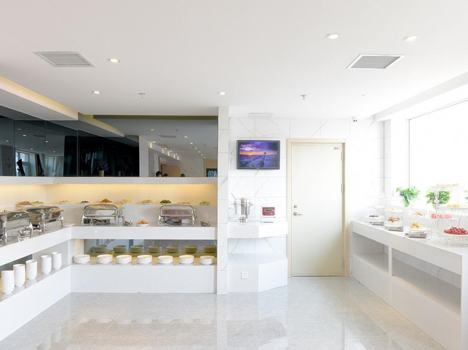 Food & Drinks 5, Lavande Hotel·Changchun Aviation University Fanrong Road Metro Station, Changchun
