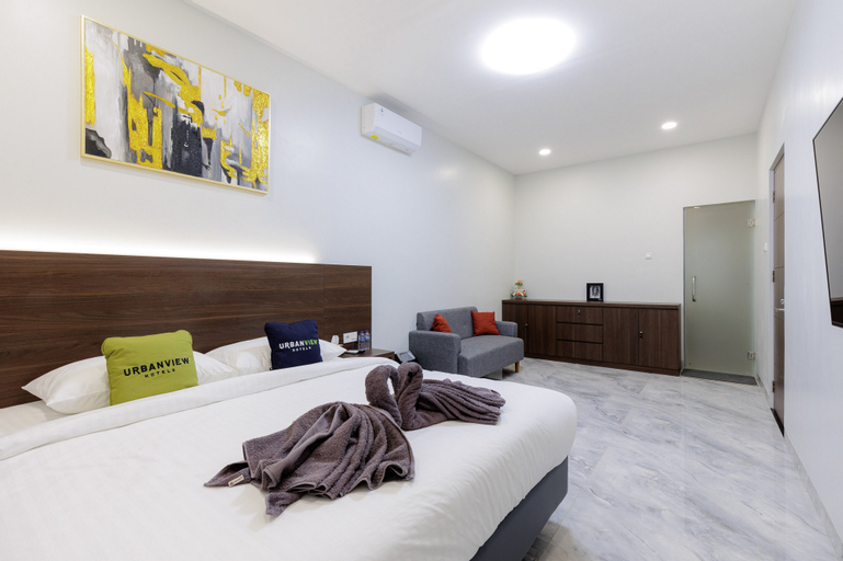 Urbanview Syariah Hotel Senen Jakarta, Central Jakarta