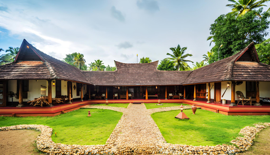 Others 5, Emerald Isle, Alappuzha
