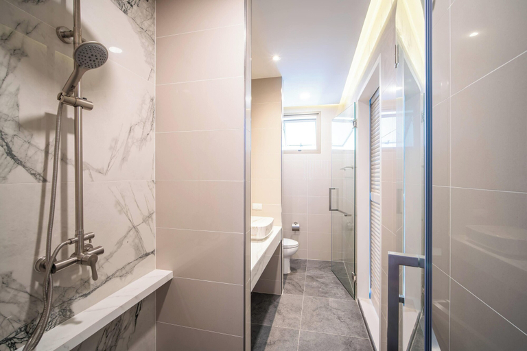 Bathroom 3, Classic Modern Pool Villas Rawai 3BR, Phuket Island