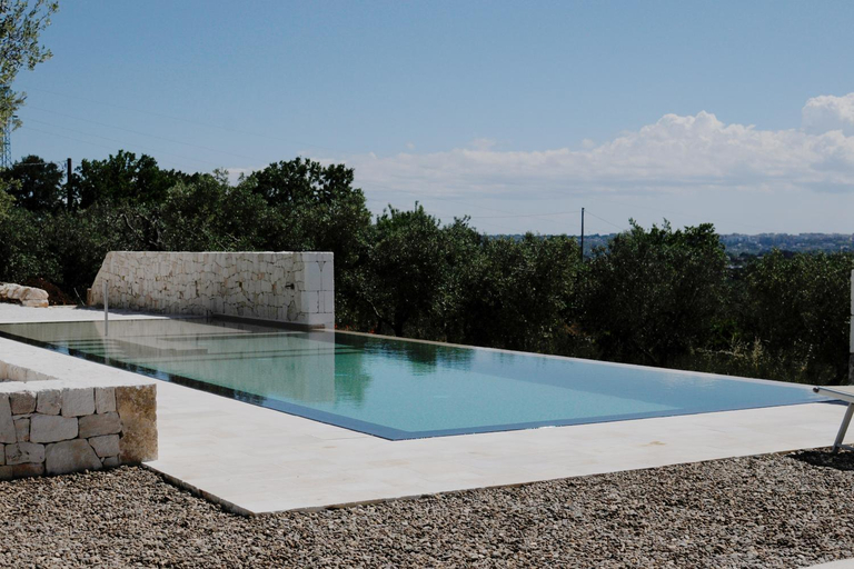 Others 4, Trulli Loco, Bari