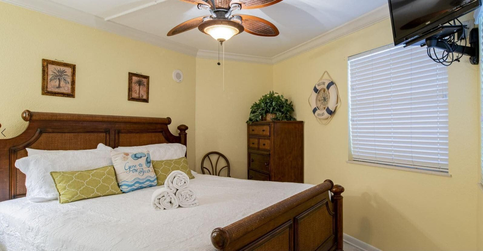 Bedroom, Perdido Sun 202, Escambia