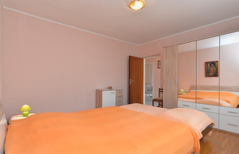 Others 2, Apartments Medulinska Rabac 757, Labin