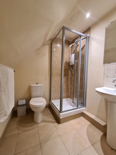 Bathroom 3, The Abbey Residence, Edinburgh