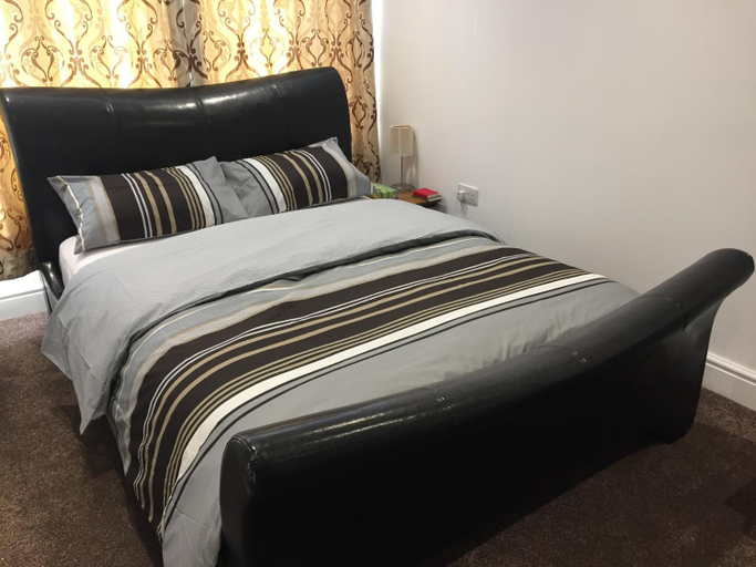 Others 4, Alphalink Lodge, Middlesbrough