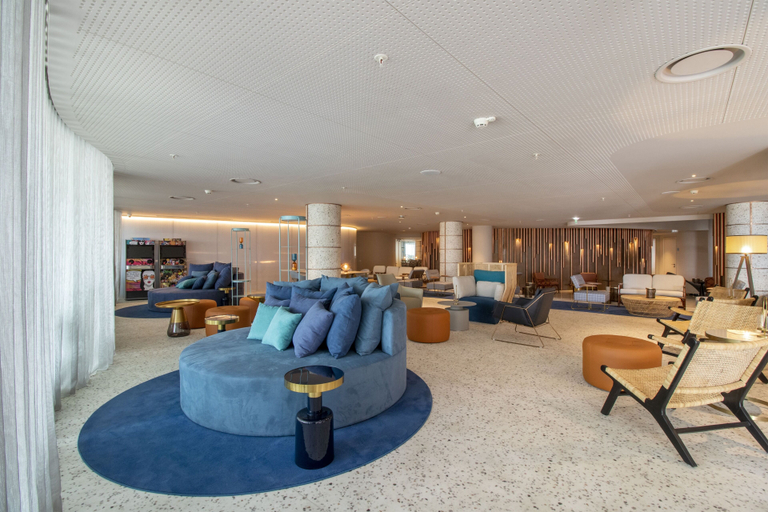 Public Area 4, NEXT - Savoy Signature, Funchal