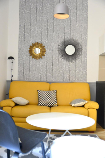 Others 1, Cosy apartment ideally located in the Old Town, Rhône