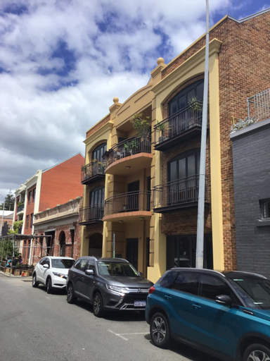 West End Apartments, Fremantle