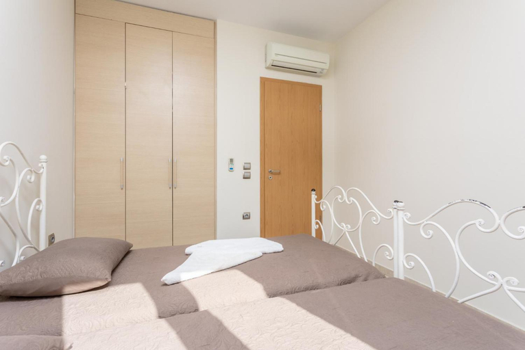 Bedroom 2, Villa Fedra, Ionian Islands