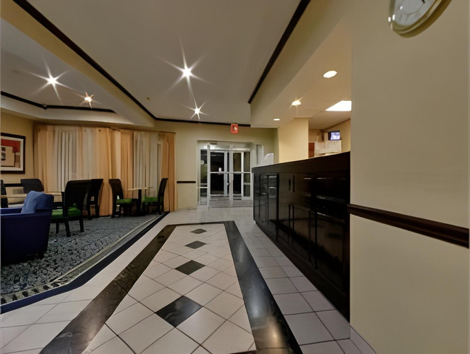 Public Area 2, Country Inn & Suites by Radisson, Savannah Southside, Chatham