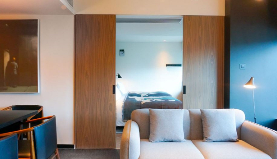 Bedroom 21