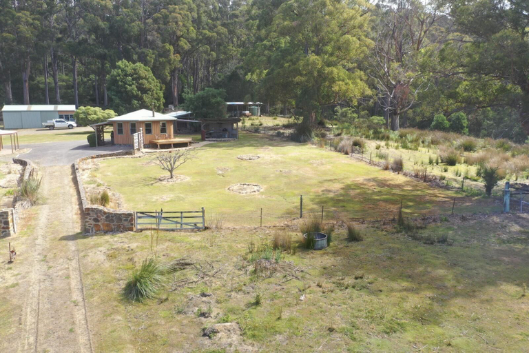 Others 3, Mavista Cottage, Kingborough