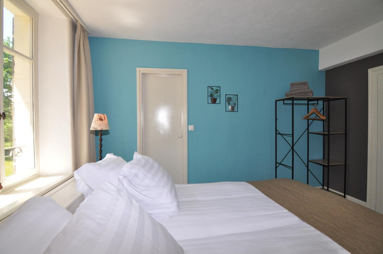 Bedroom 2, Chambres et table d'hotes Vie la Vie, Vosges