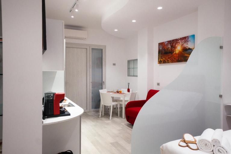 Others 5, MarVi Home Apartment, Bari