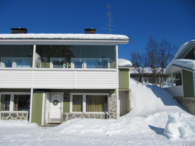 Entrance 3, Lapin Kutsu Apartments, Lapland