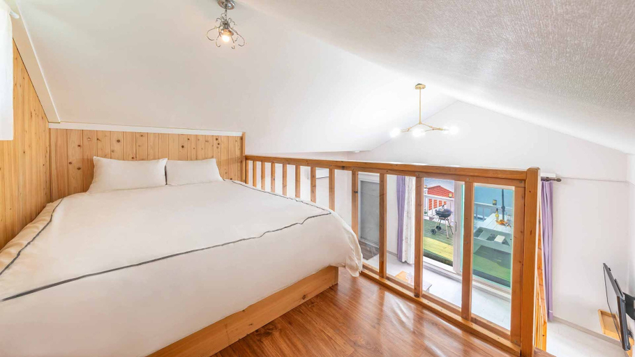 Bedroom 3, Yeosu Grace Family Pension, Yeosu