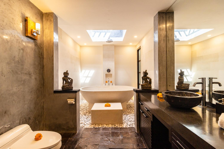 Bathroom 4, PROMO Tropical 3bd Villa with Office and Parking, Badung