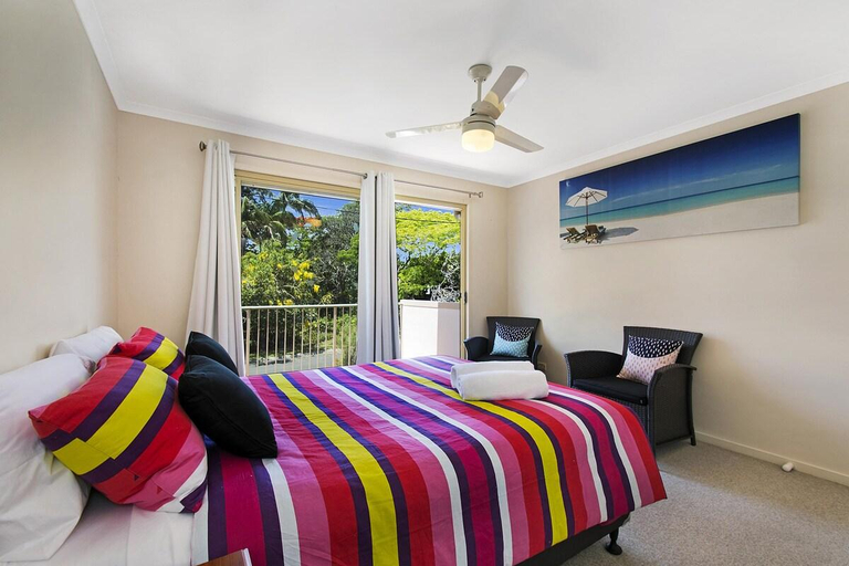 Bedroom 2, Townhouse Holiday: close walk to beach & shops, Maroochy - Coastal North
