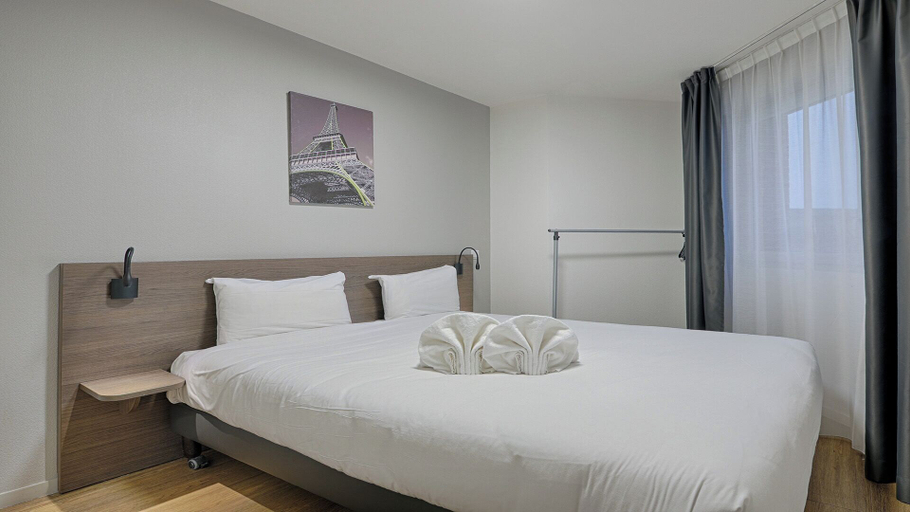 Bedroom 4, Appart'hôtel Vacancéole Paris Quai de Marne, Val-de-Marne
