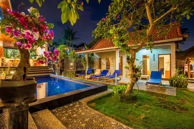 Swimming Pool 11