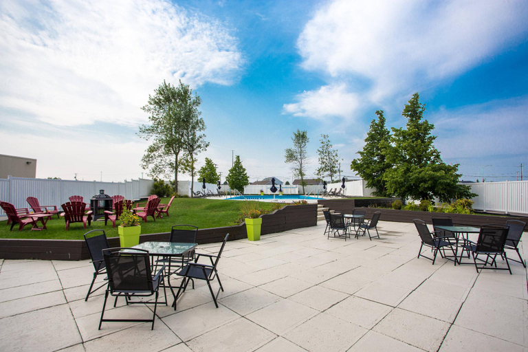 Others 5, Delta Hotels by Marriott Saguenay Conference Centre, Le Fjord-du-Saguenay
