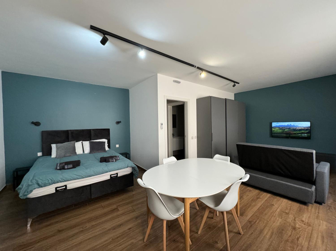 Others 3, Modern Studio in Central Victoria