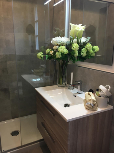 Bathroom 4, Tuscany House of Artist, Massa Carrara