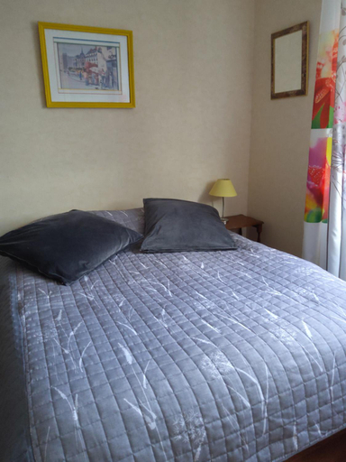 Others 4, Chambre d'hotes dans Residence, Côte-d'Or
