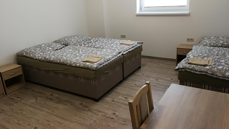Others 3, Apartmanove ubytovanie VKF, Zlaté Moravce