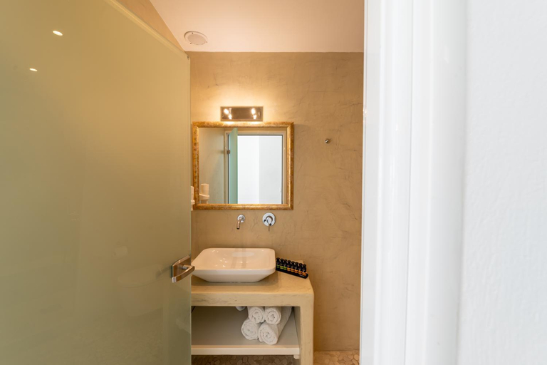 Others 5, Enalion White Suites Oia, South Aegean
