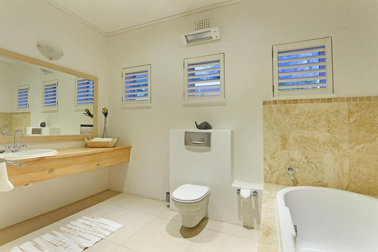 Bathroom 2, Msangasanga - Camps Bay, City of Cape Town