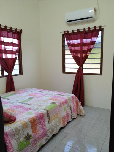 Bedroom 2, Homestay Ibu, Pekan